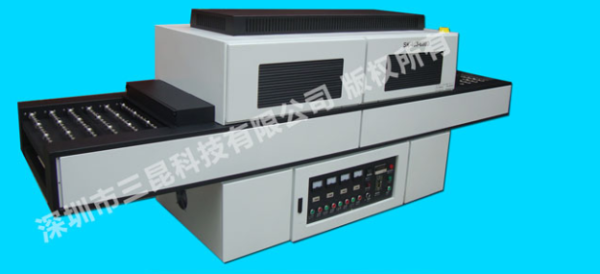 PCB circuit board industry under the irradiation of UV UV ma